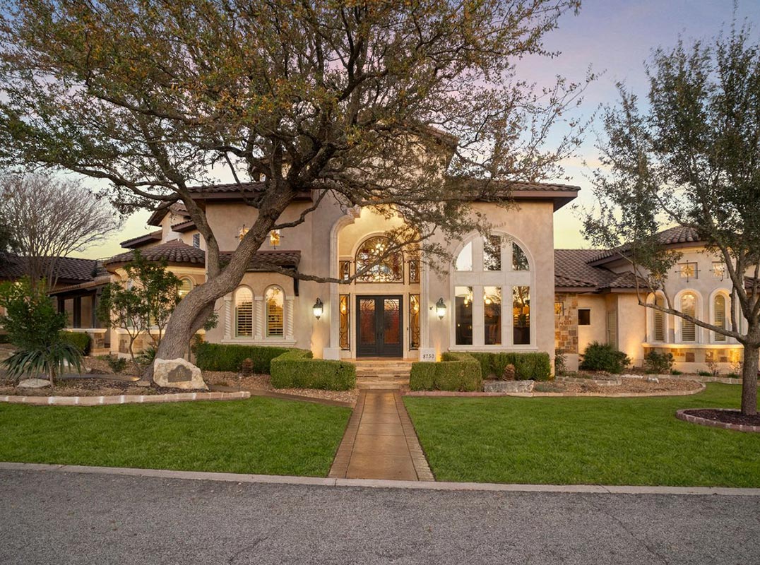 The Crown Jewel Of Terra Mont