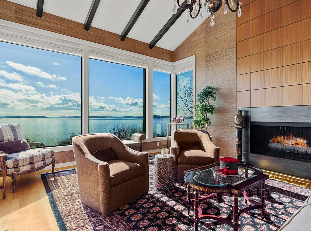 Iconic Magnolia Residence