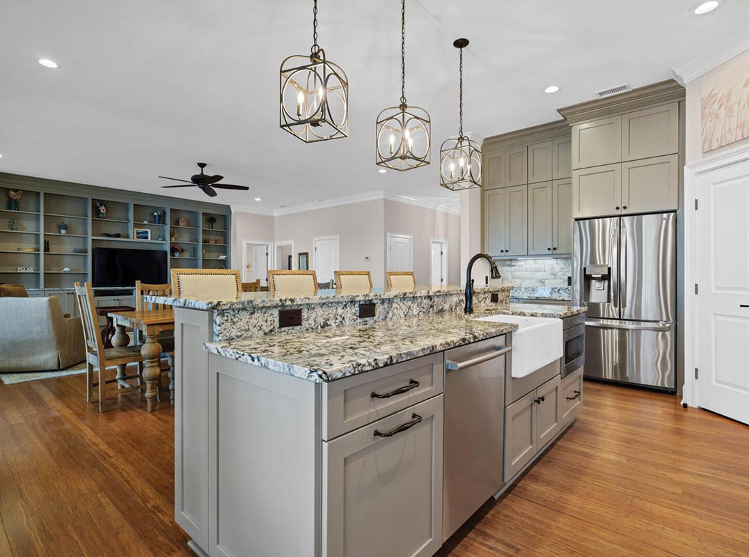 Deepwater Living at Its Very Best