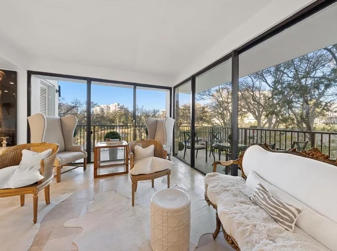 Updated Condo at the Prestigious Belleair Country Club