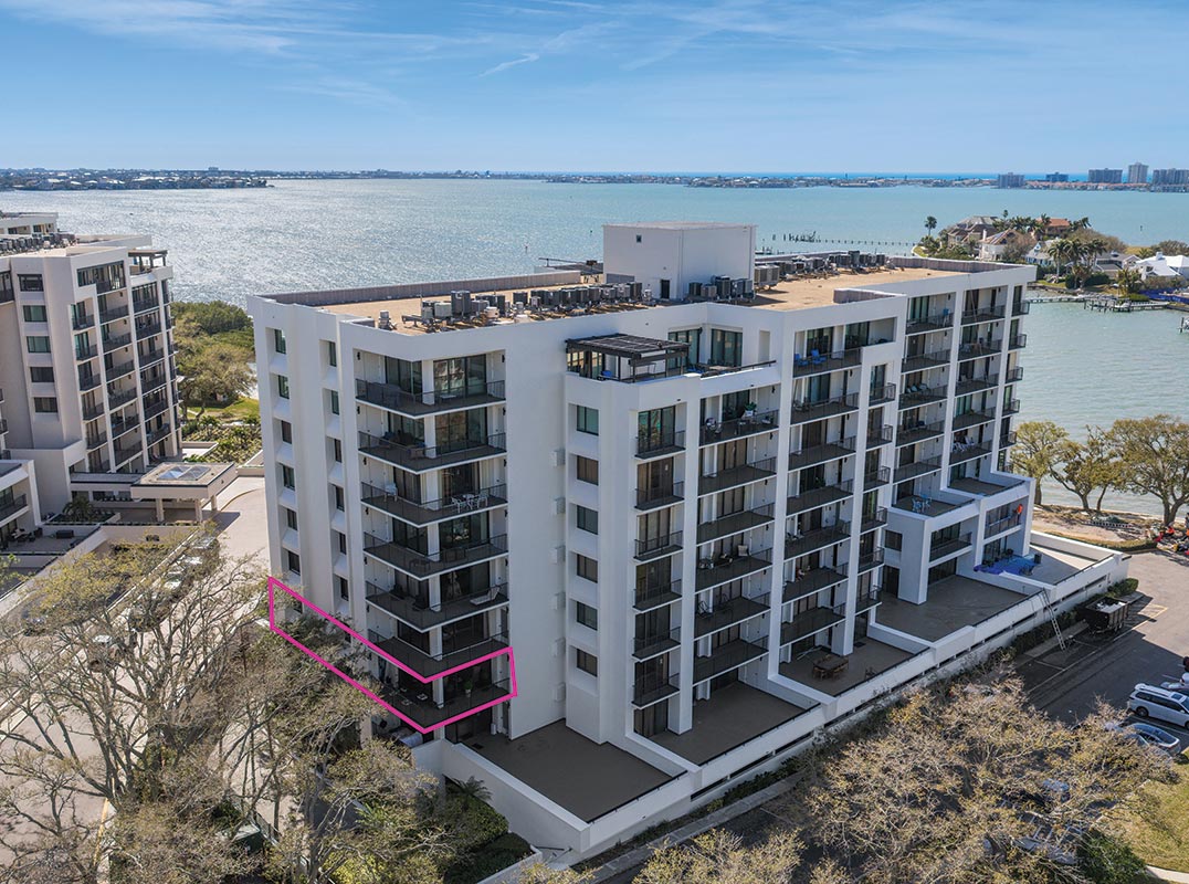 Updated Condo at the Prestigious Belleair Country Club