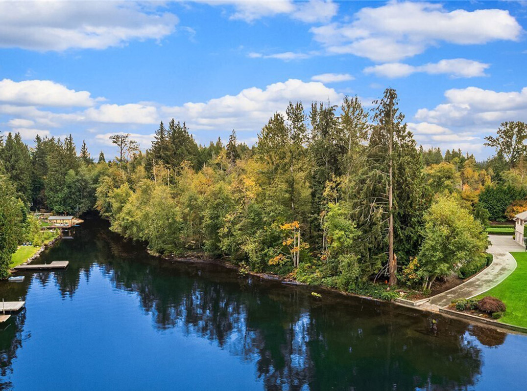 Waterfront Lifestyle at Snag Island