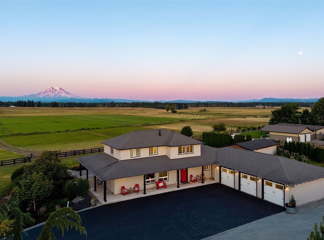 Welcome to Paradise!