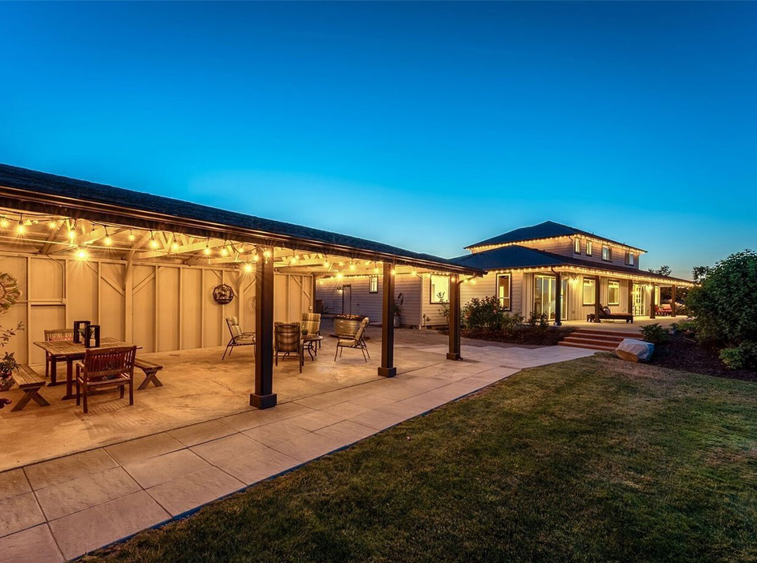 Welcome to Paradise!