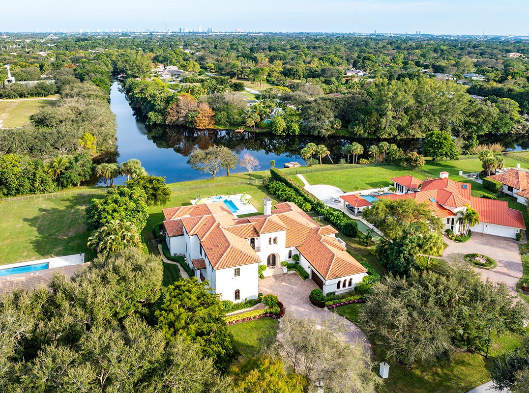 Wide Lake Views in Steeplechase