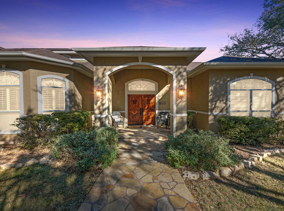 Overlook at The River Crossing