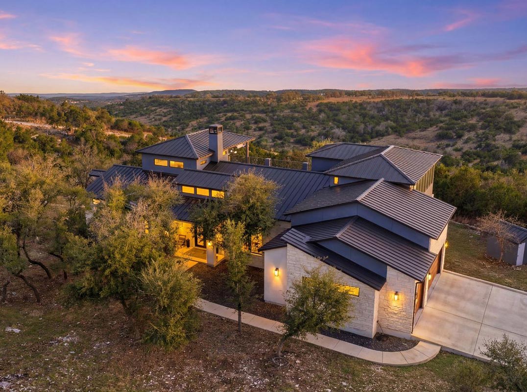 Sexy Contemporary Sophistication! 