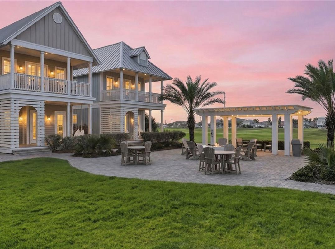 Beautifully Appointed Cottage