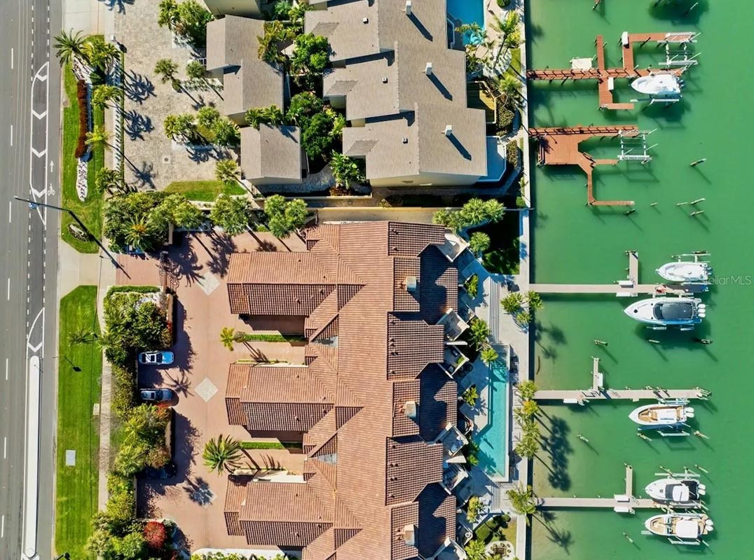 Waterfront Corner-Unit Townhouse on the Grand Canal in Tierra Verde