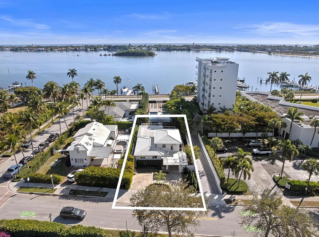 Updated gem in the heart of Southland Park