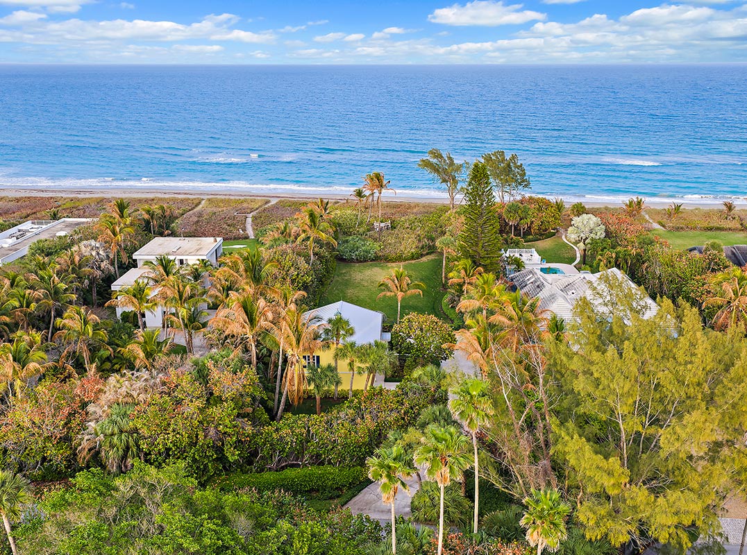 Seclusion and Breathtaking Ocean Vistas