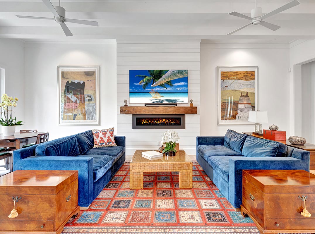 Located in Castaway Cove and Steps from Private Beach Access