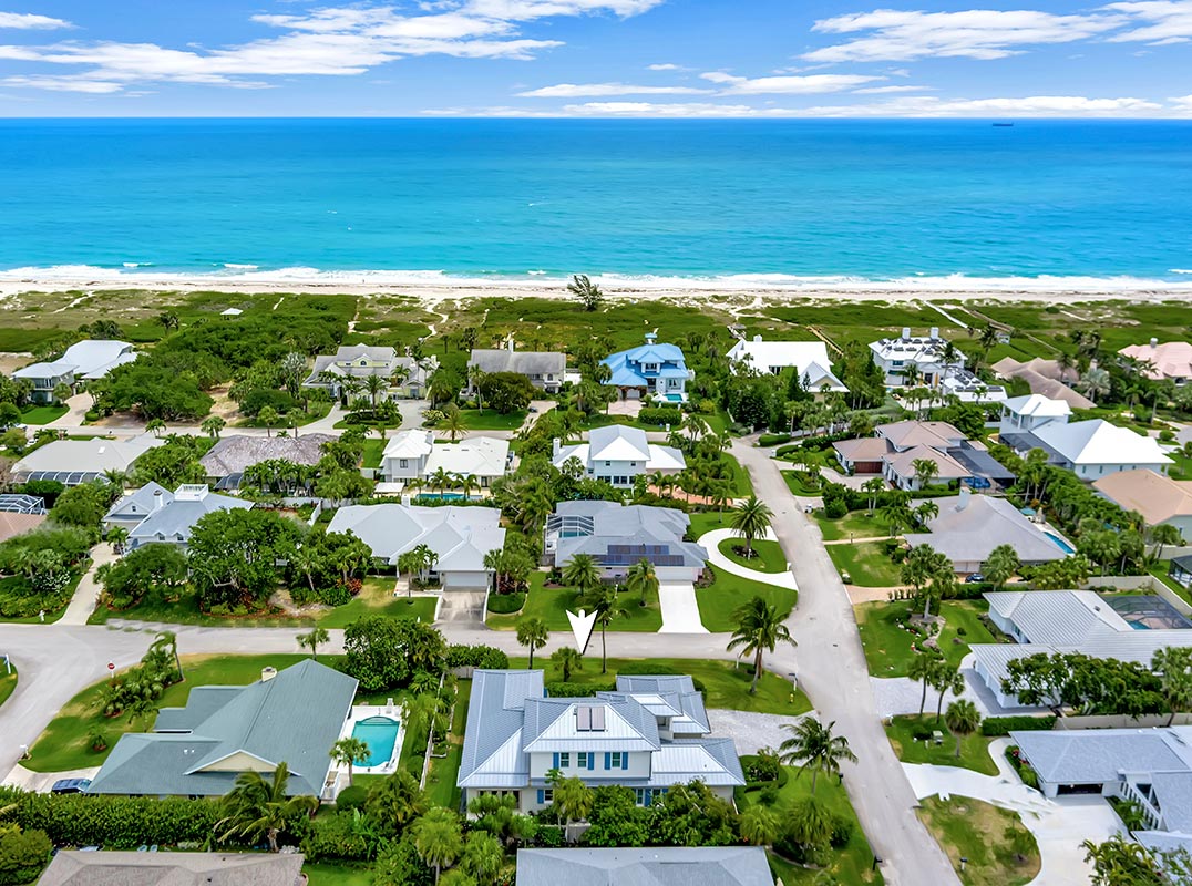Located in Castaway Cove and Steps from Private Beach Access