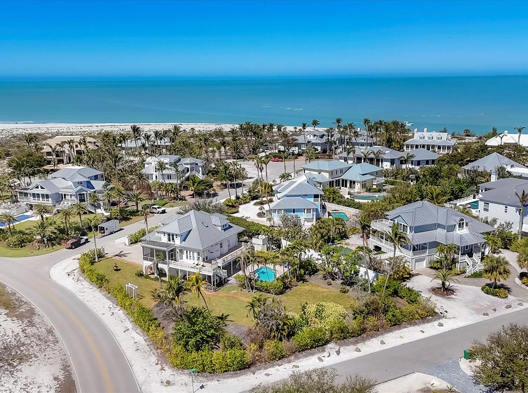 Custom-built Home with Protected Lake Views