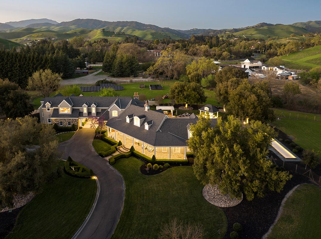 Gated 5+ Acre Estate in Tassajara Valley
