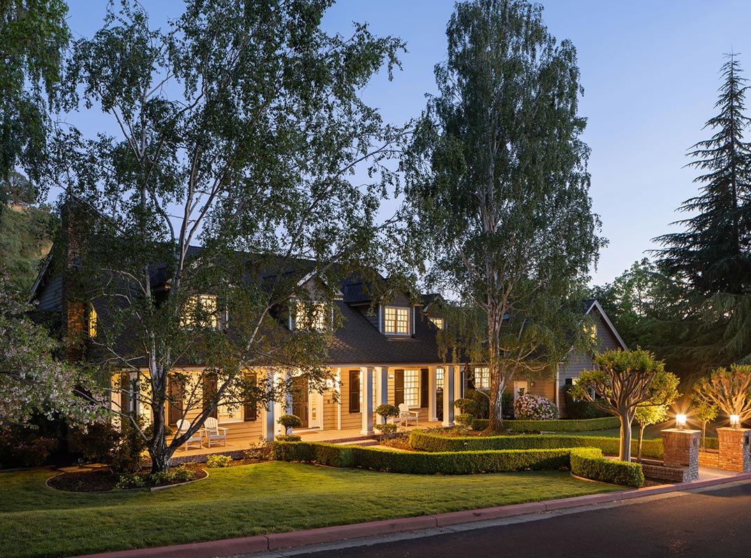 East-Coast-Inspired Grandeur & West-Coast Lifestyle