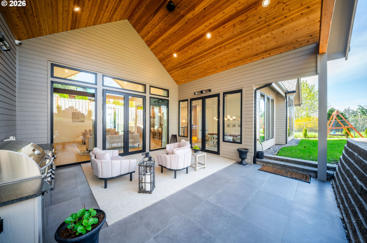 Custom-Built. Indulge Luxury Living