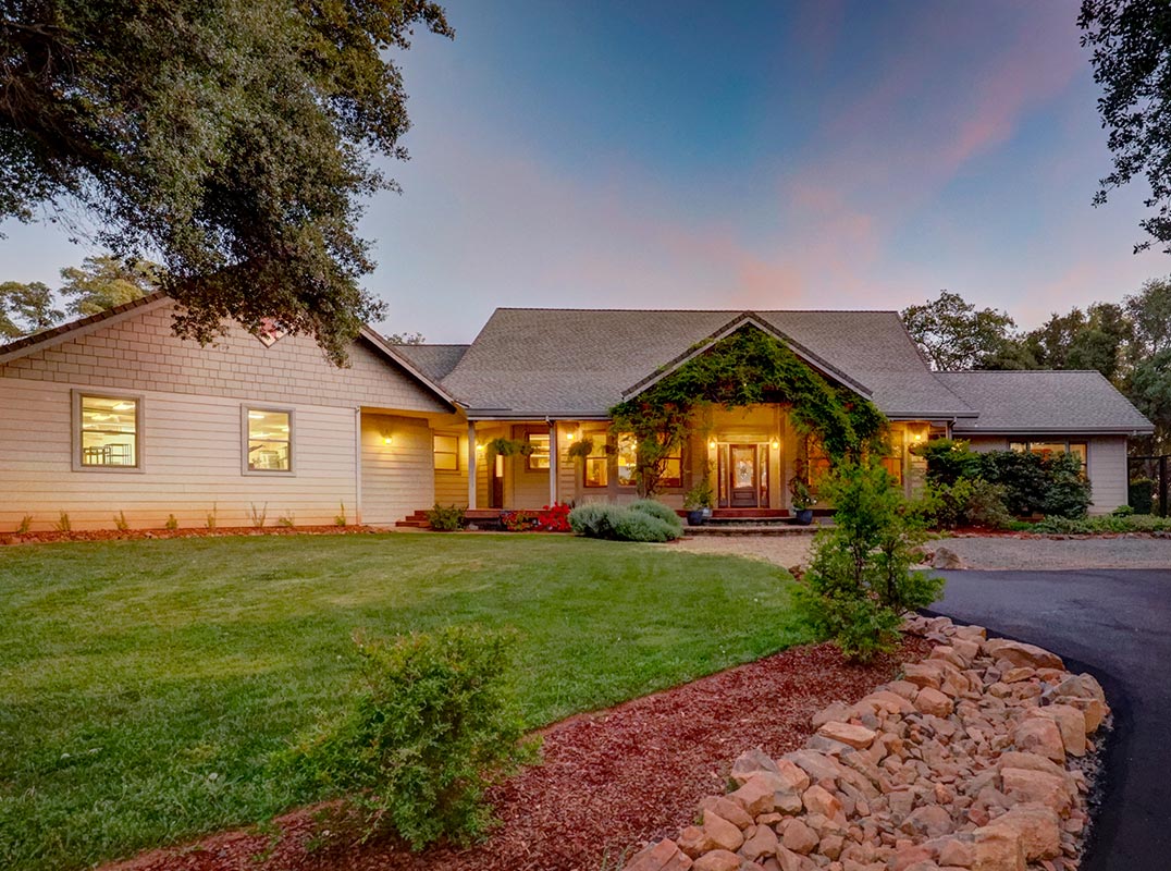 Where Country Life Meets Resort Style Living