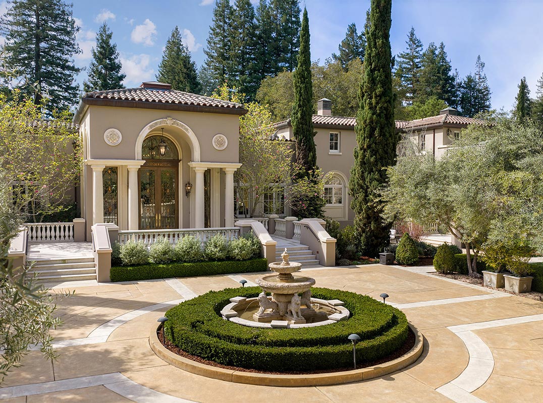 Masterfully Renovated Atherton Landmark Estate