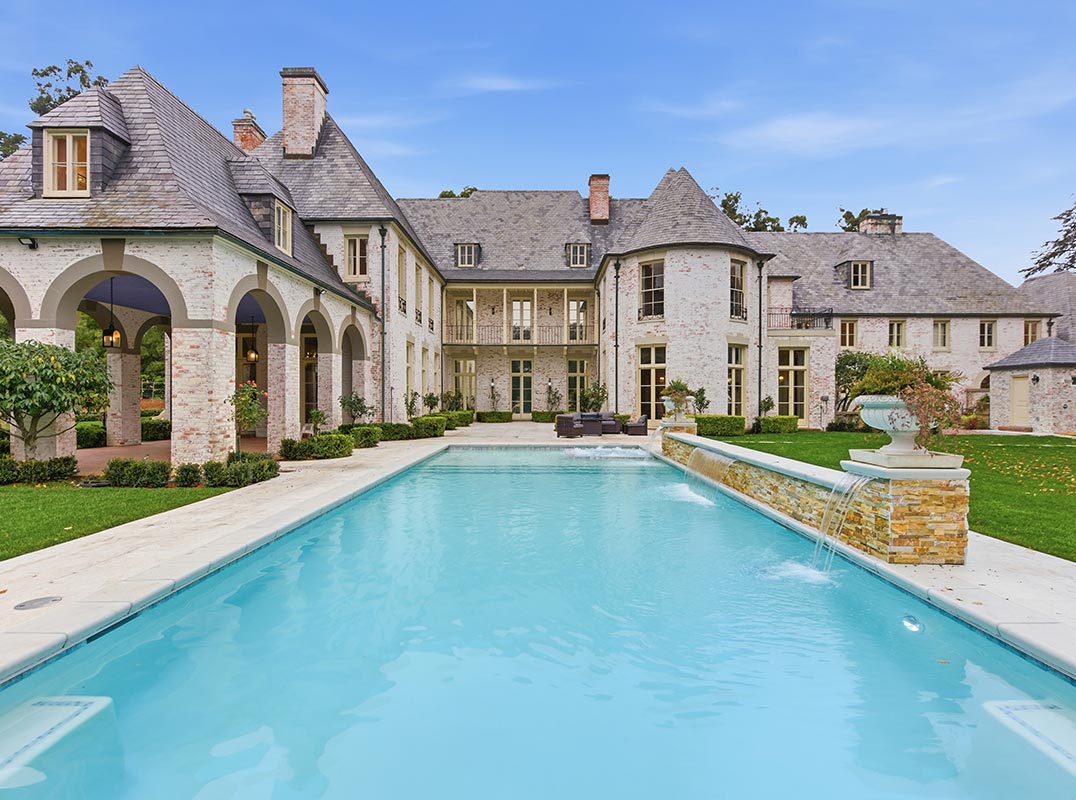 The Crosby Estate, Hillsborough