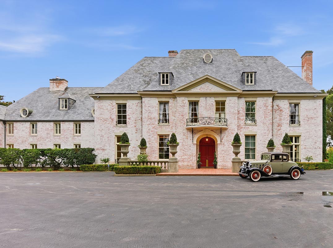 The Crosby Estate, Hillsborough