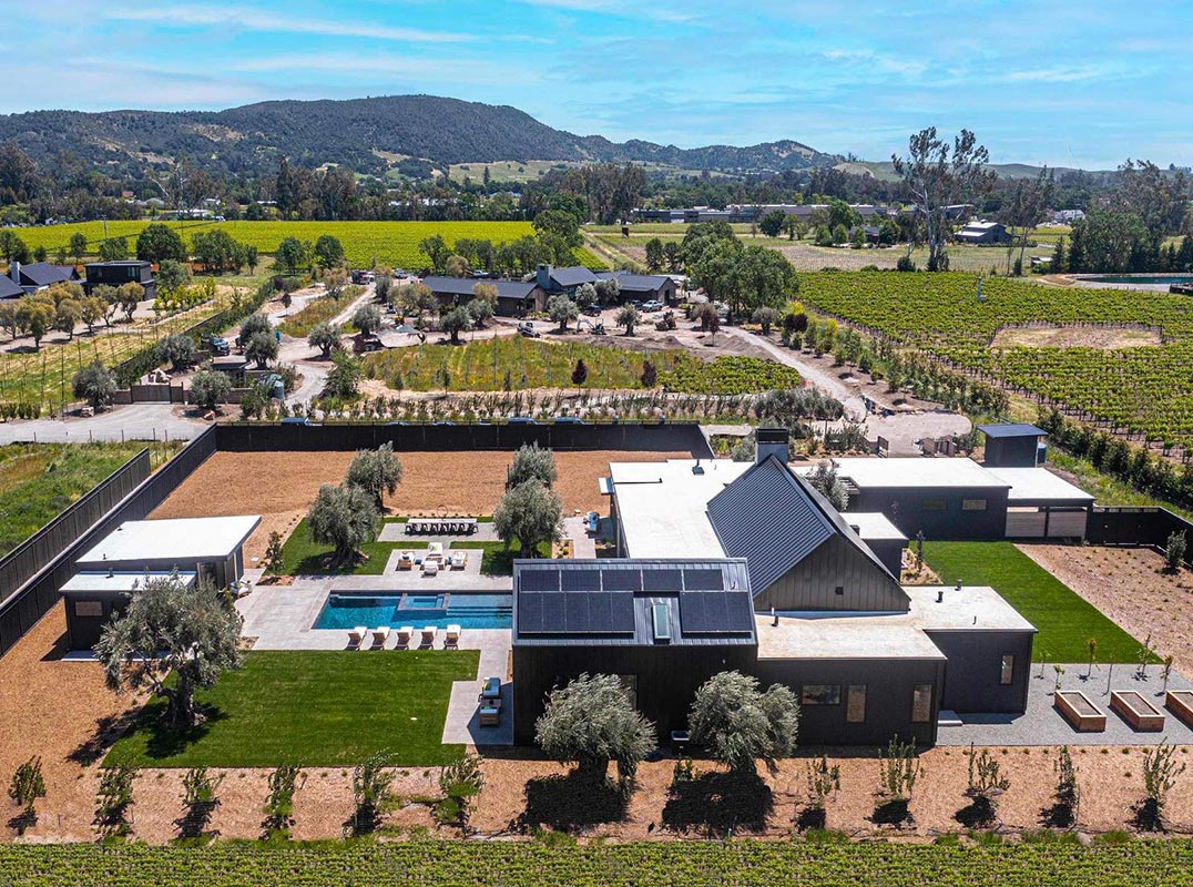 Chic Wine Country Living