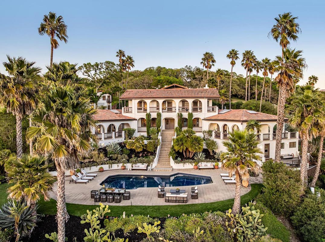 An Incomparable Wine Country Estate