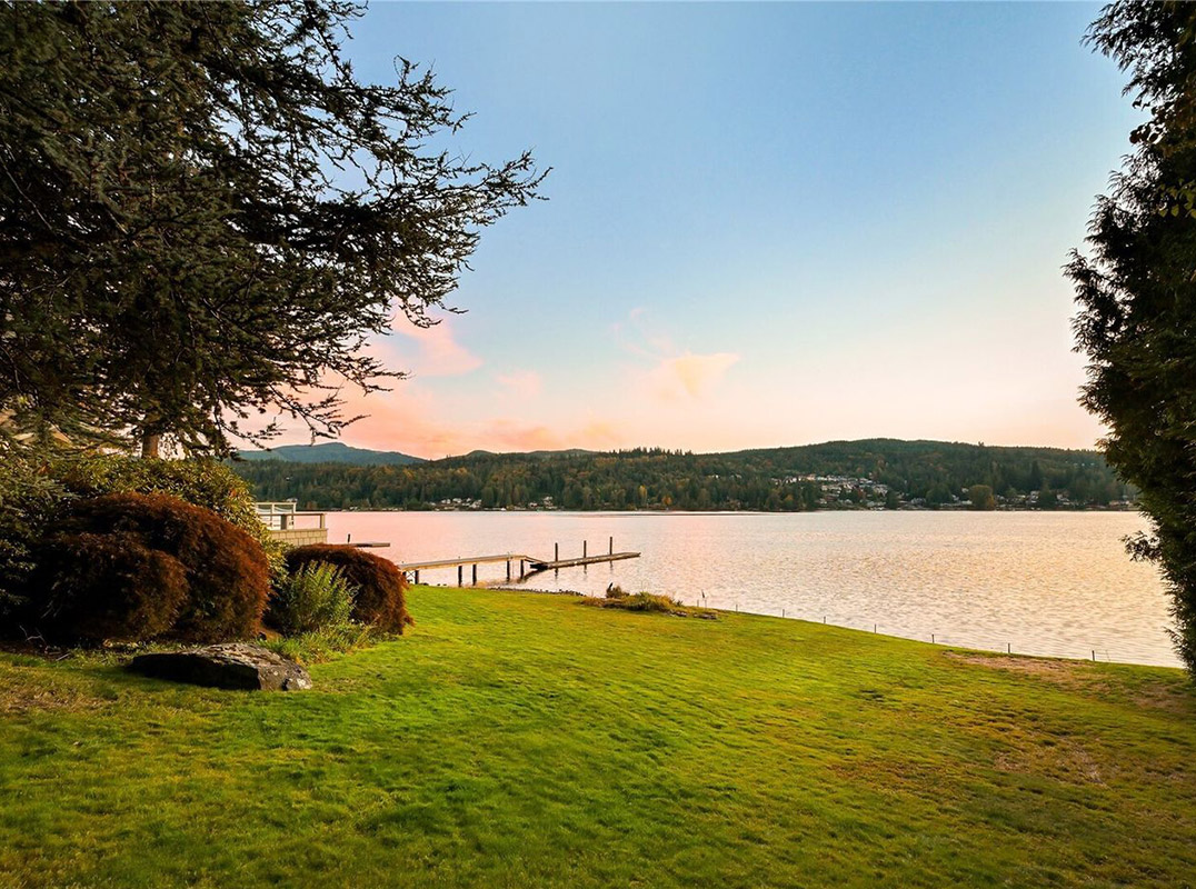 Desirable Dellesta Park Property