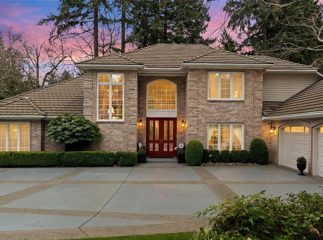 Impeccably Maintained Canterwood Residence