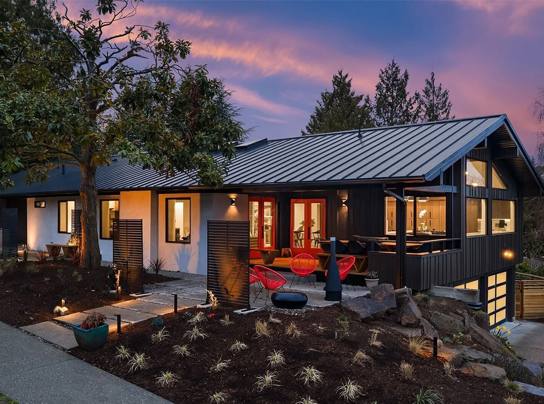 A Showstopper in Laurelhurst