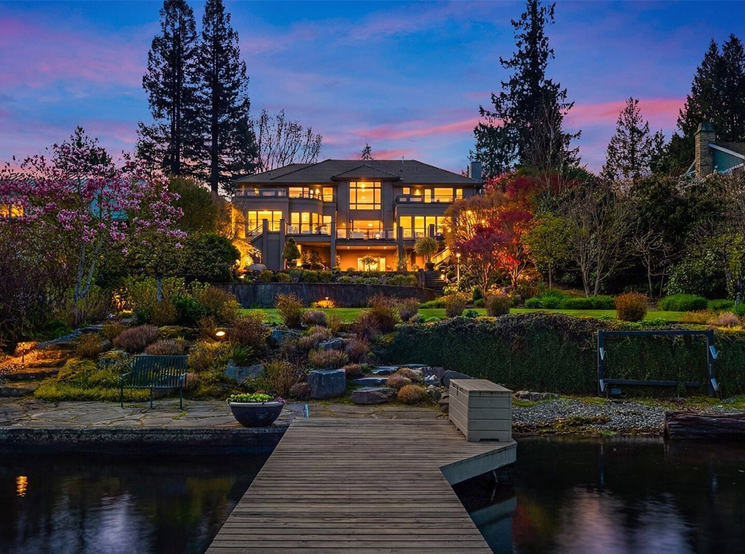 Impressive Northwest Contemporary
