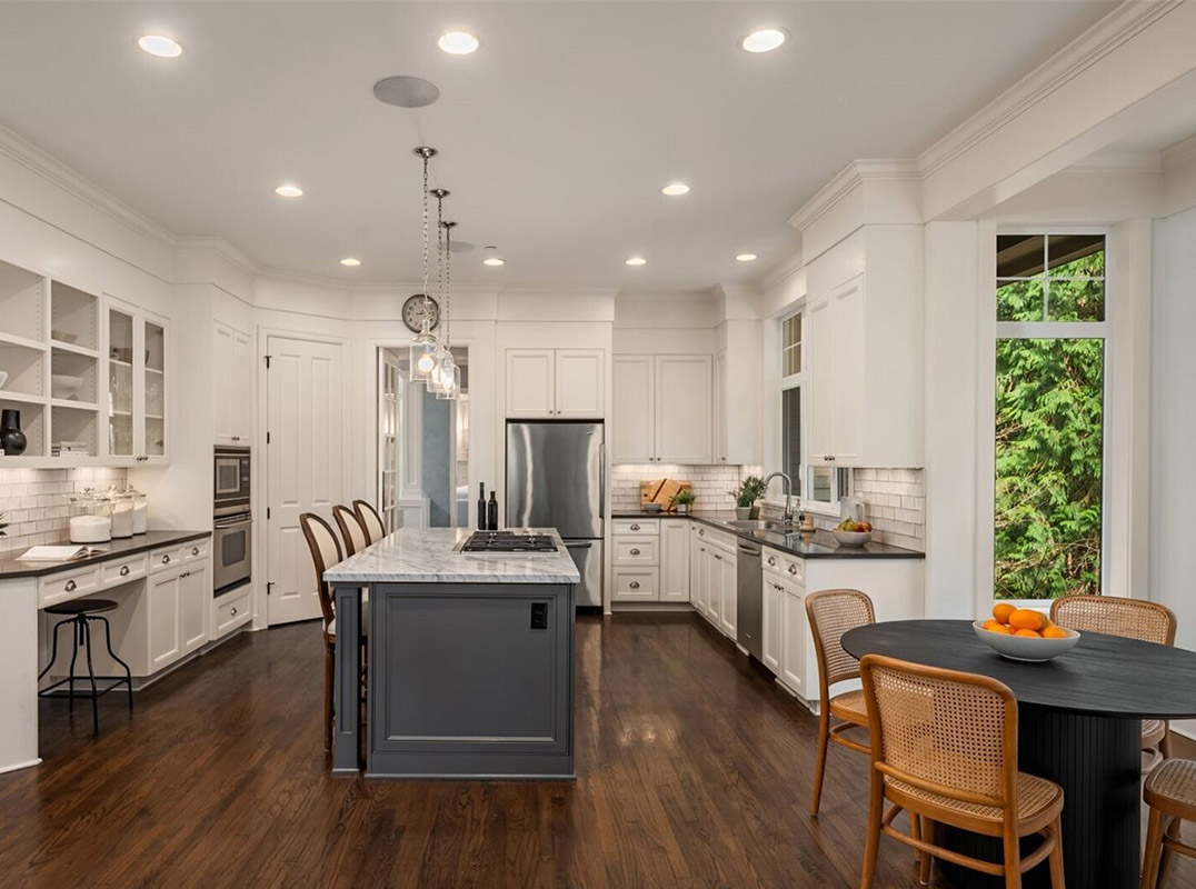 Timeless Saad Custom Homes Residence