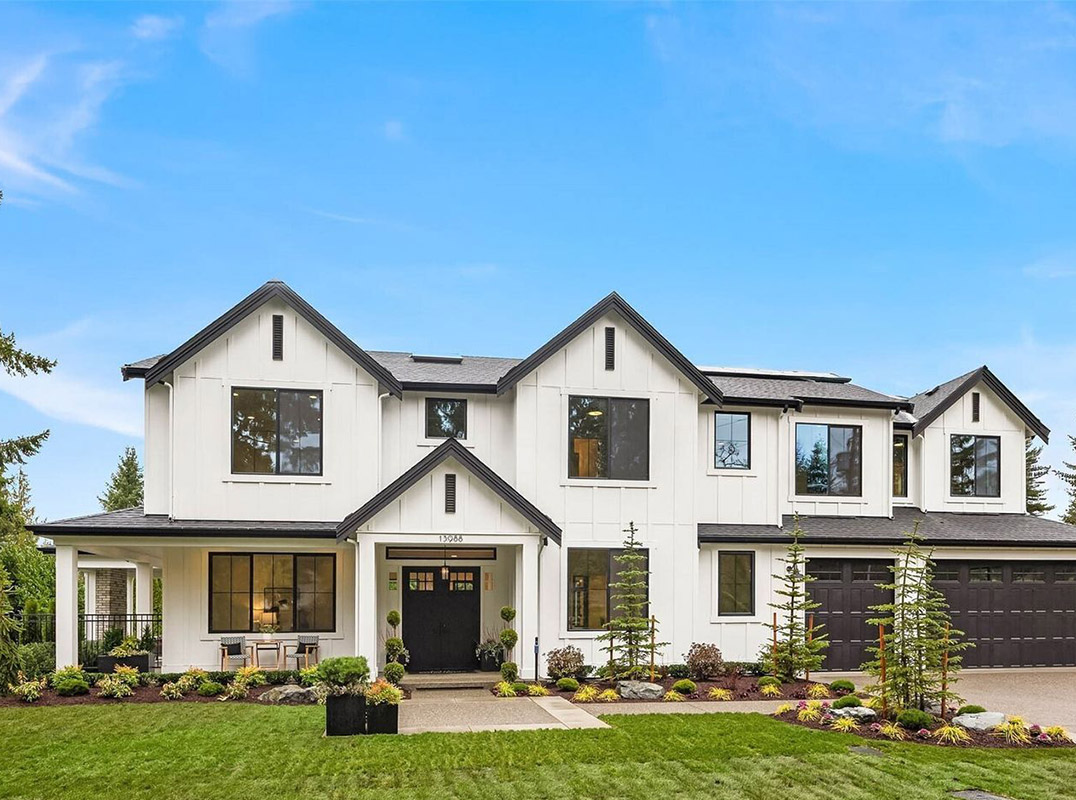 Ideally Situated Murray Franklyn Home