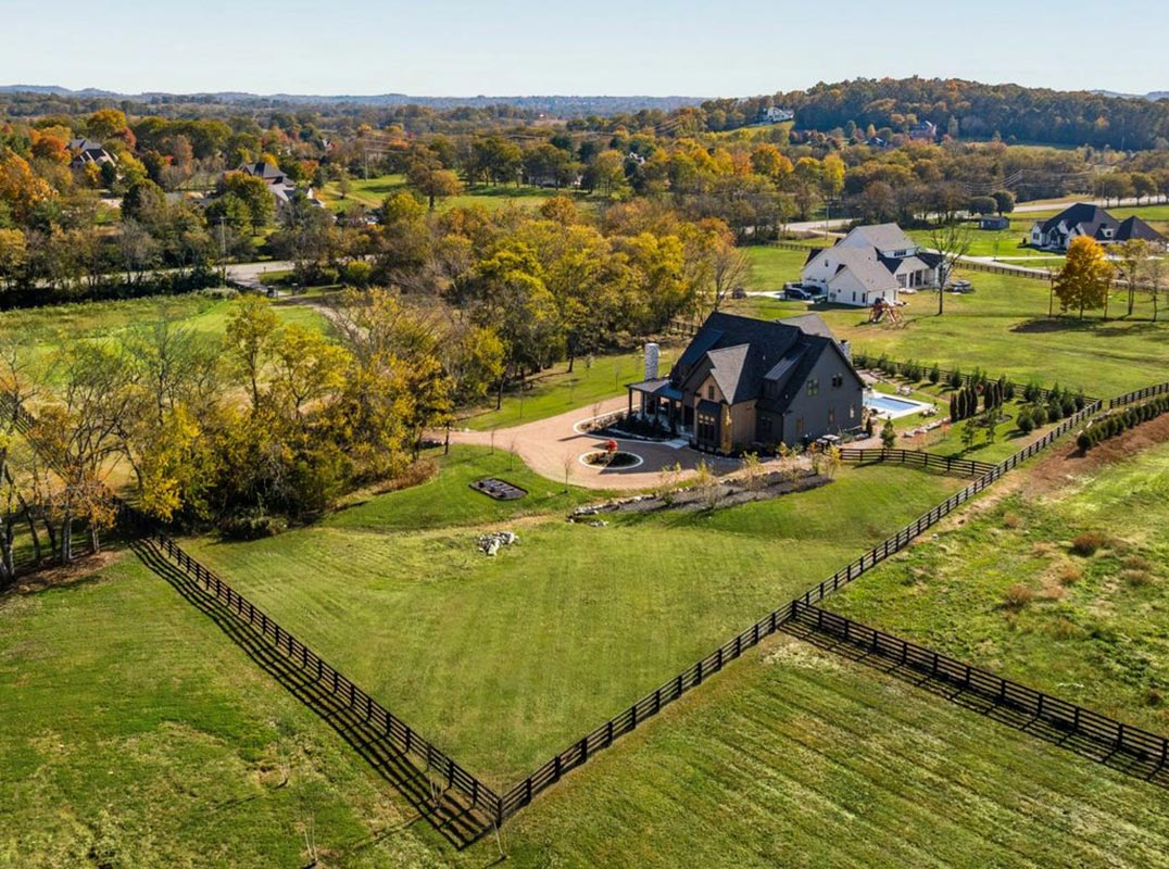 The Art Of Serene Luxury: A Five-Acre Franklin Masterpiece