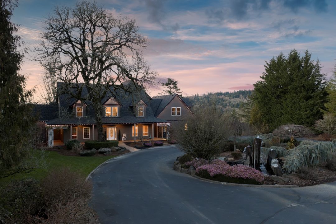 Private Lewis River Access