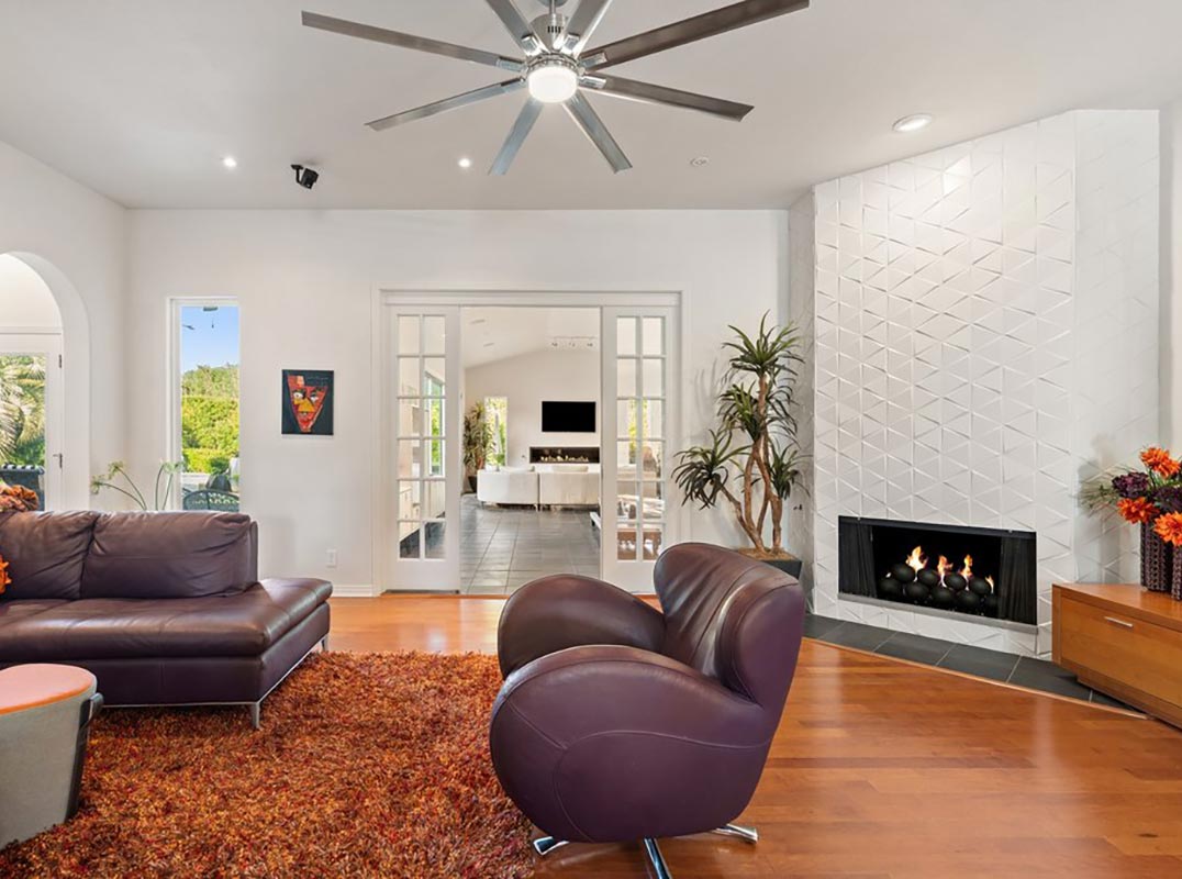 Absolutely Stunning Contemporary Sam Allen Custom Home