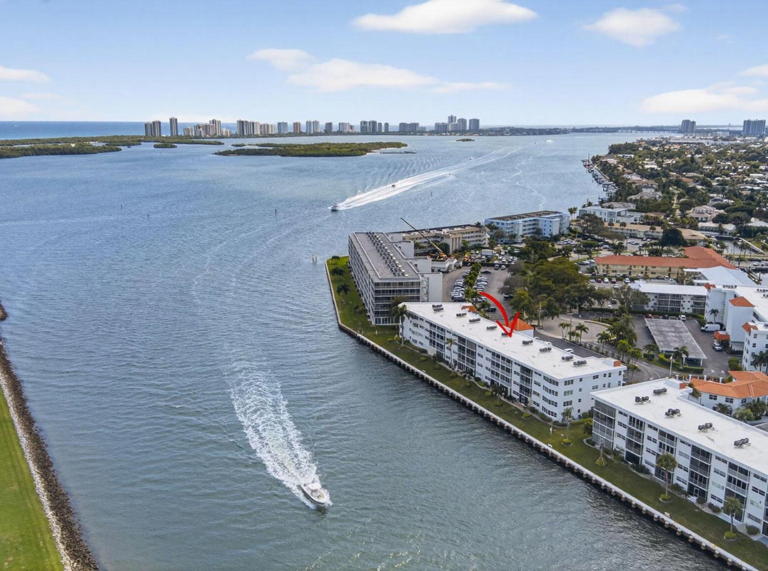 Condo with Amazing Intracoastal WatViews