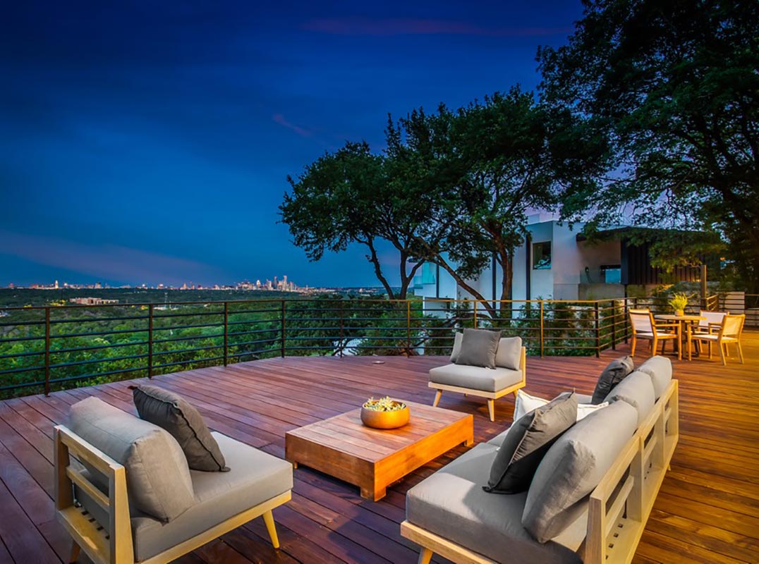 Classic Mid-Century Modern 