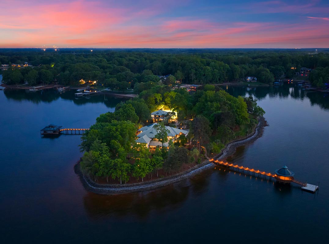 LAKE NORMAN’S PREMIER PRIVATE ISLAND ESTATE