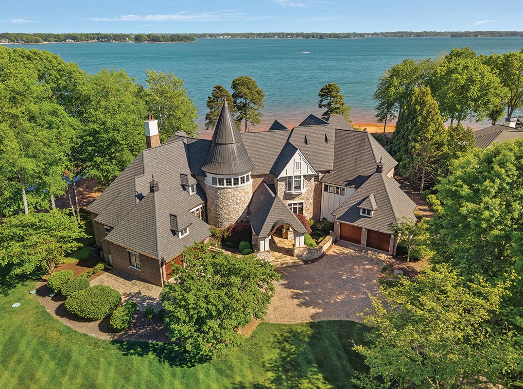 Rare Waterfront estate at The Point
