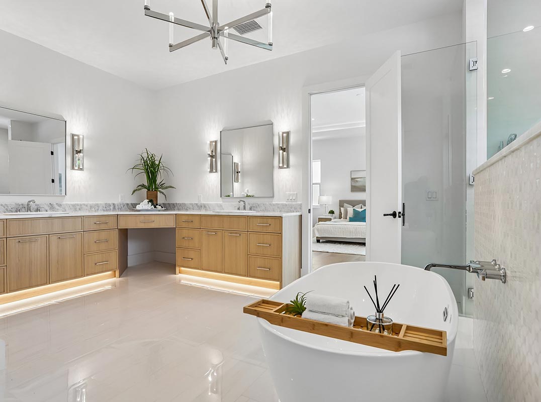 BRAND NEW Luxury POOL Home