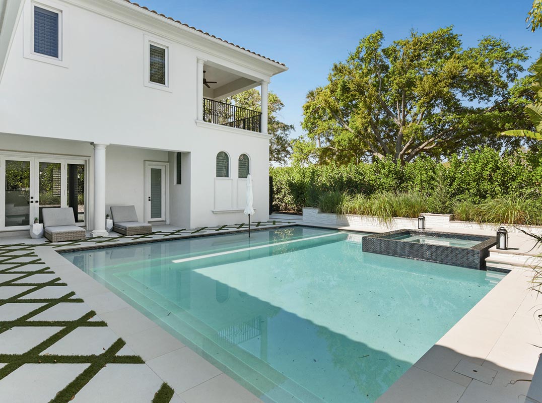 Paradise in Old Palm Golf Club