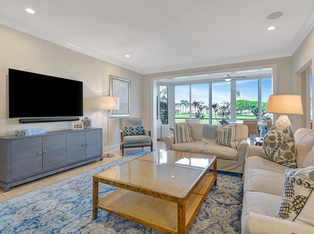 Beautifully Renovated First-Floor Harbor Home in Admirals Cove