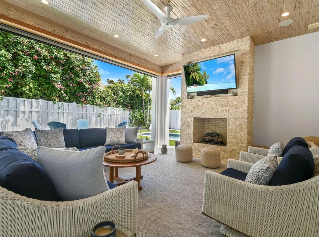 Exclusive SeasideEnclave of Jupiter Inlet Colony