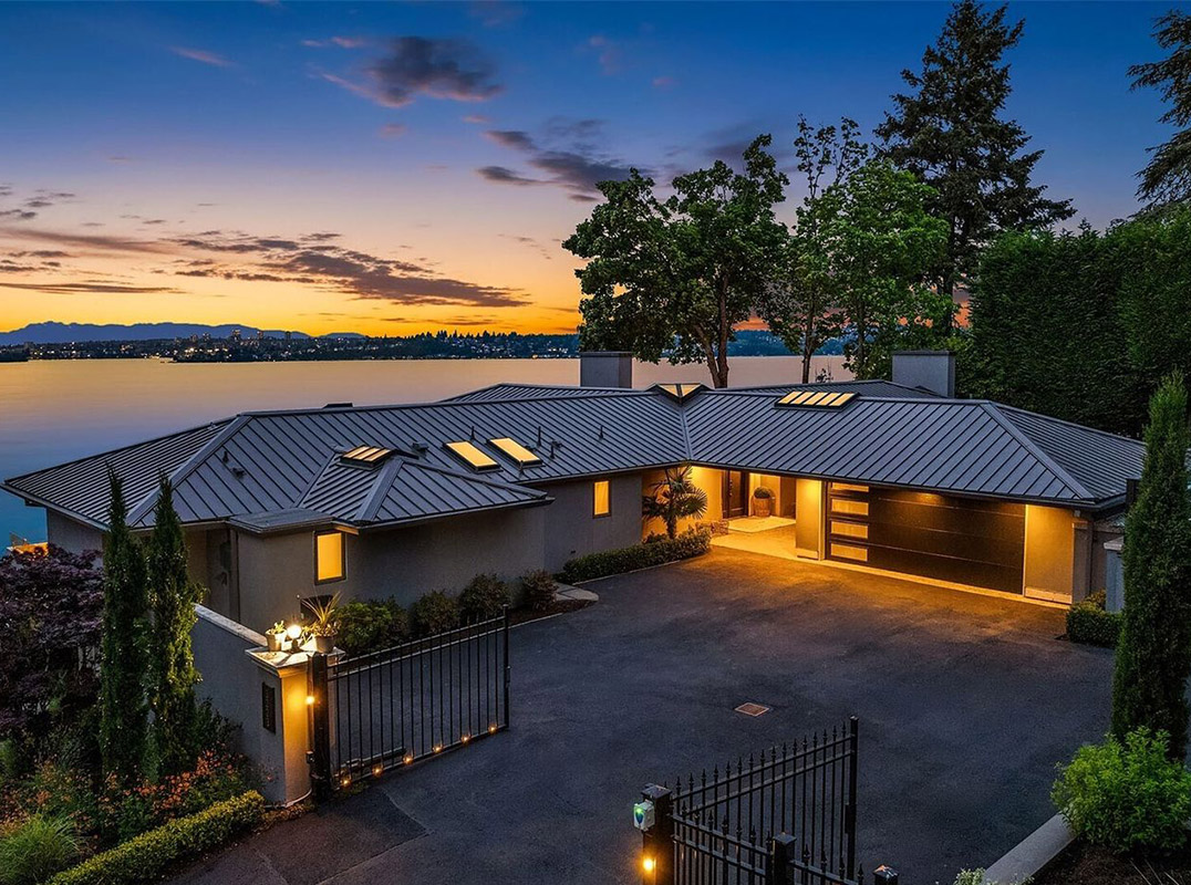 Transcendent Medina Estate