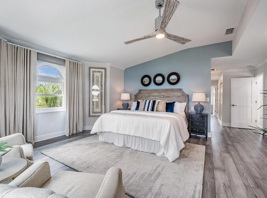 A Waterfront Masterpiece!