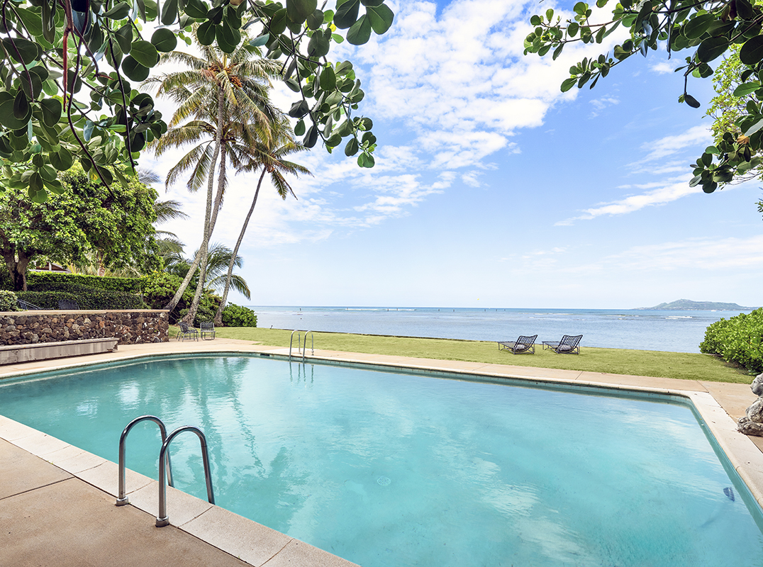 459 A Portlock Road
