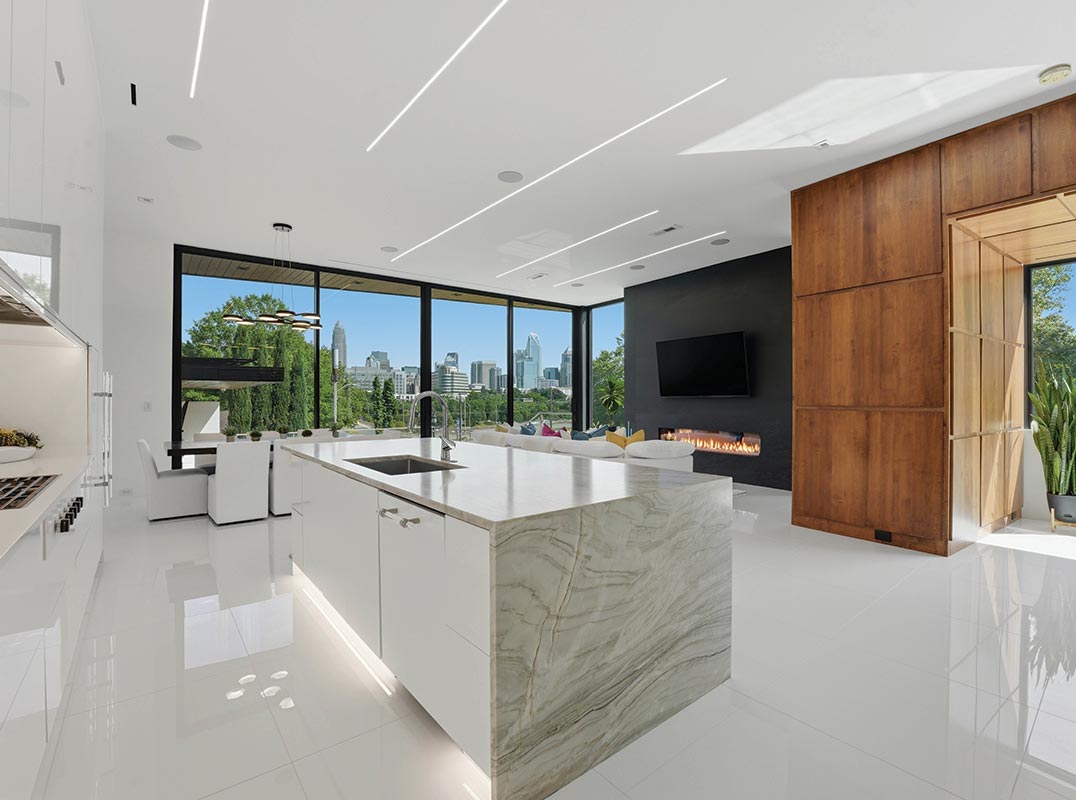 Modern Architecture with Unrivaled Skyline Views