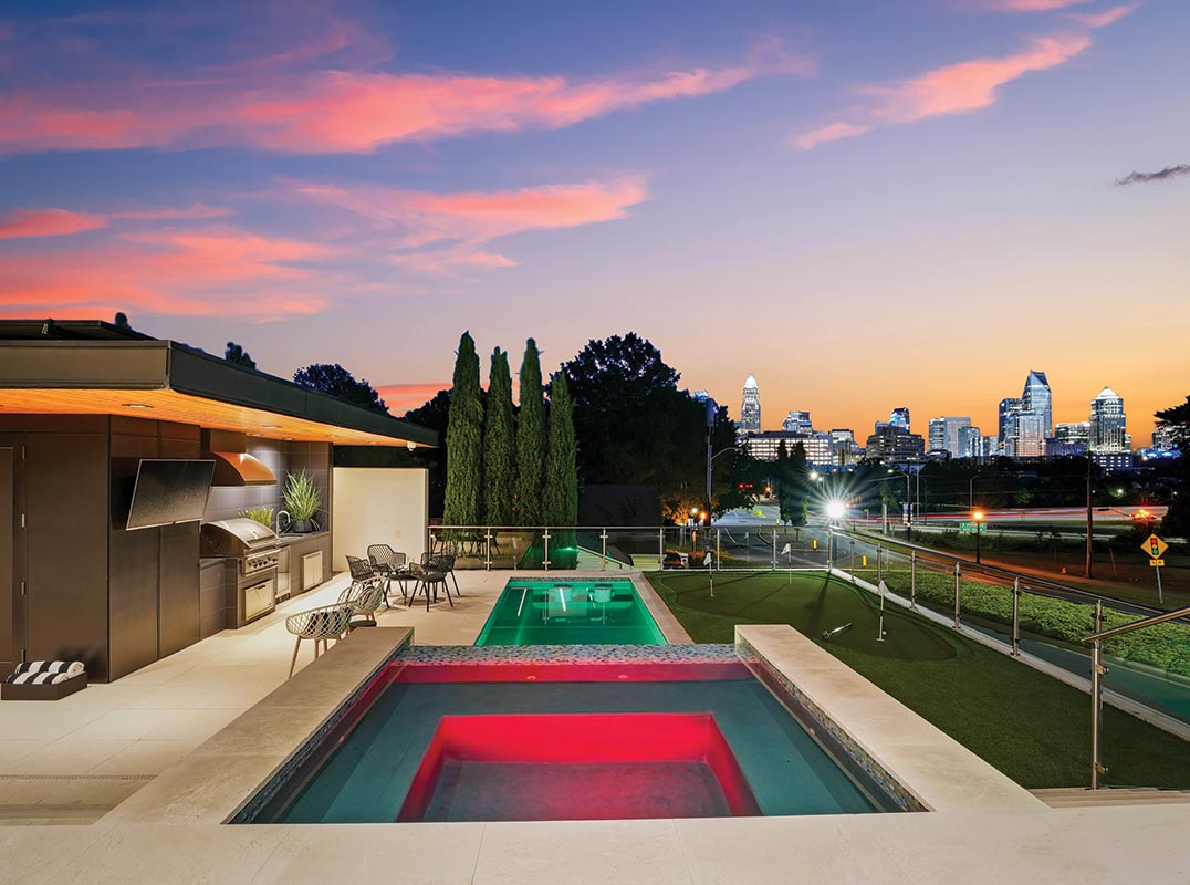 Modern Architecture with Unrivaled Skyline Views