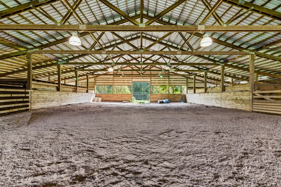 Amazing Farmhouse & Equestrian Property